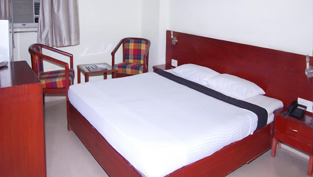 Vaishnavi Group Of Hotels Хидерабад Екстериор снимка